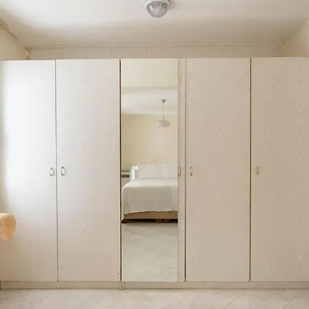 Burcu Residence, Magnificent Sea View, Cozy, Free Otopark, Free Wifi * Bodrum