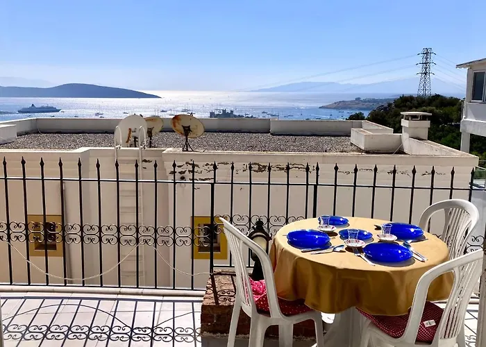 아파트 Burcu Residence, Magnificent Sea View, Cozy, Free Otopark, Free Wifi Bodrum