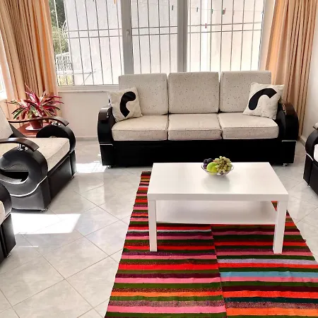 아파트 Burcu Residence, Magnificent Sea View, Cozy, Free Otopark, Free Wifi *