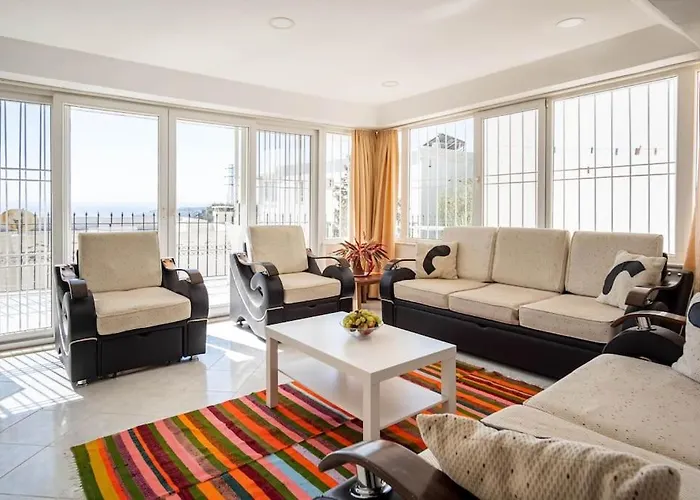 Burcu Residence, Magnificent Sea View, Cozy, Free Otopark, Free Wifi * Bodrum